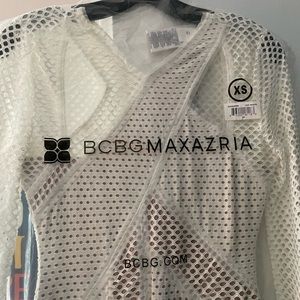 Off white BCBGMAXAZRIA brand new with tags perfect for spring night outings